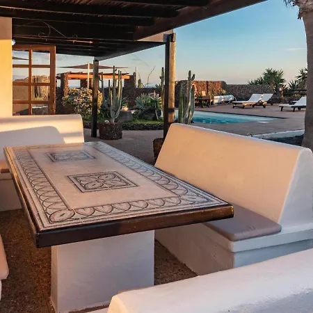 Villa Kura Pcarmen Puerto del Carmen (Lanzarote)
